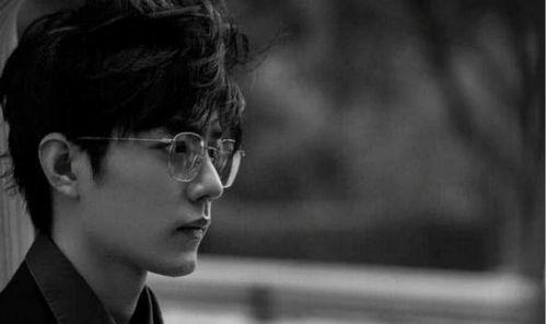 娱乐吃瓜大流量小生,揭秘娱乐圈幕后风云